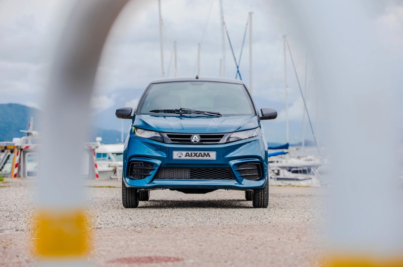  Mopedavto   AIXAM Coup&eacute; aa Photo 2.jpg
