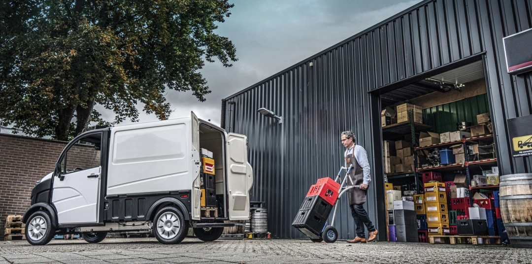  Mopedavto   AIXAM e-Truck E-truck fourgon.jpg